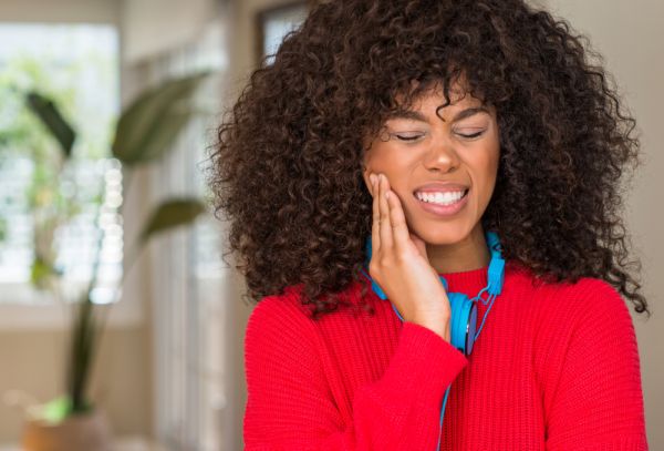 What Causes Toothache Pain? [Ask A General Dentist In Emerson]